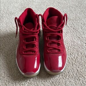 Air Jordan 11 (72-10) Size 13